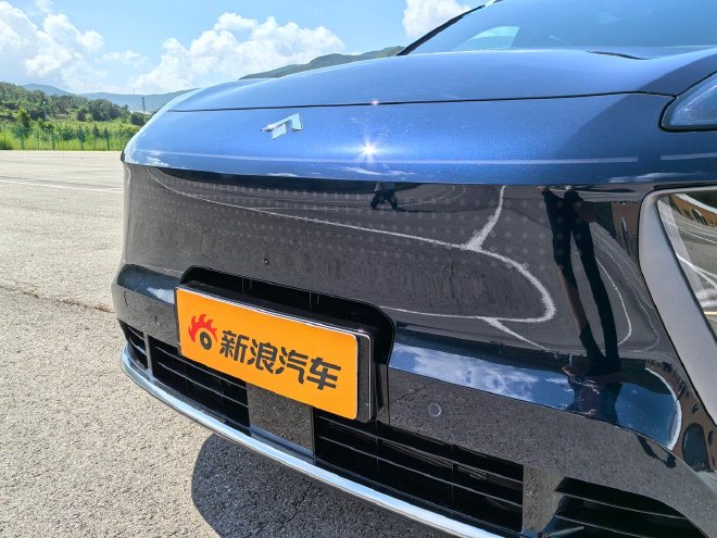 纯电续航350km 试驾广汽昊铂HL增程版车型