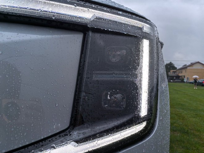 舒服安静跑得远 抢先试驾捷途山海L7 PLUS