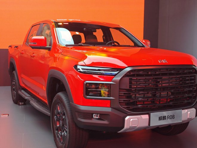 2025成都车展：RELY威麟R08预售8.88万起