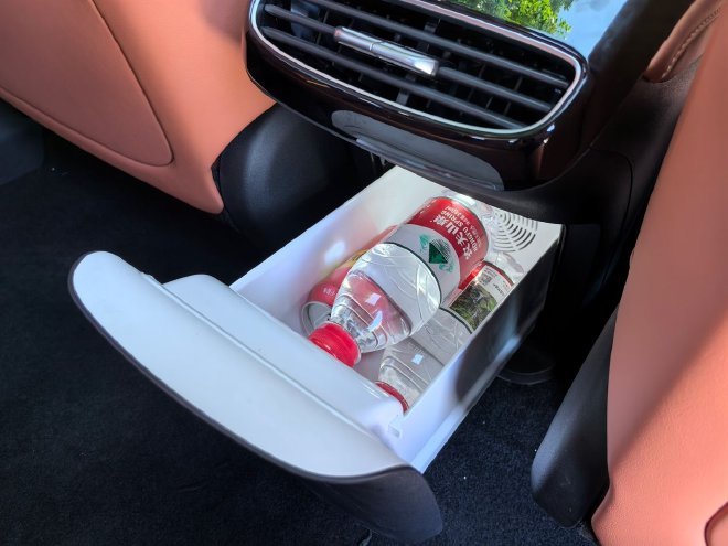 底盘驾控再升级 试驾全新深蓝S07增程版