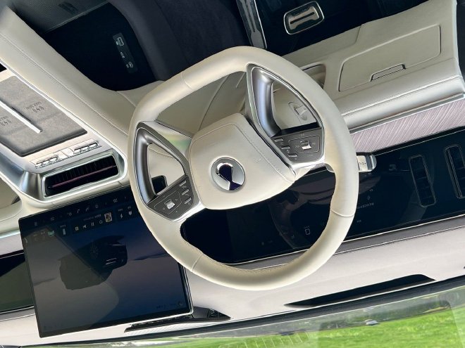 2026款腾势N9正式上市 售价38.98-44.98万元