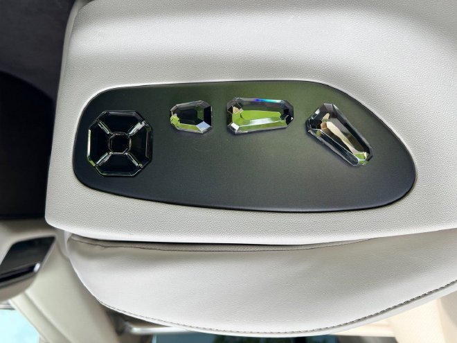 2026款腾势N9正式上市 售价38.98-44.98万元