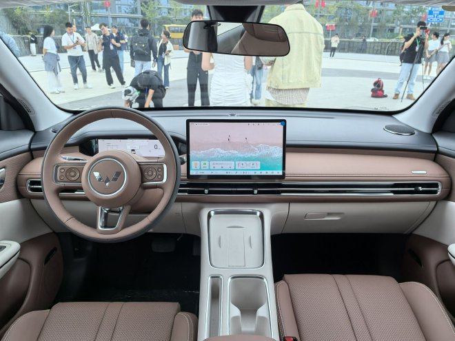 售价6.68-7.98万元 五菱缤果S正式上市