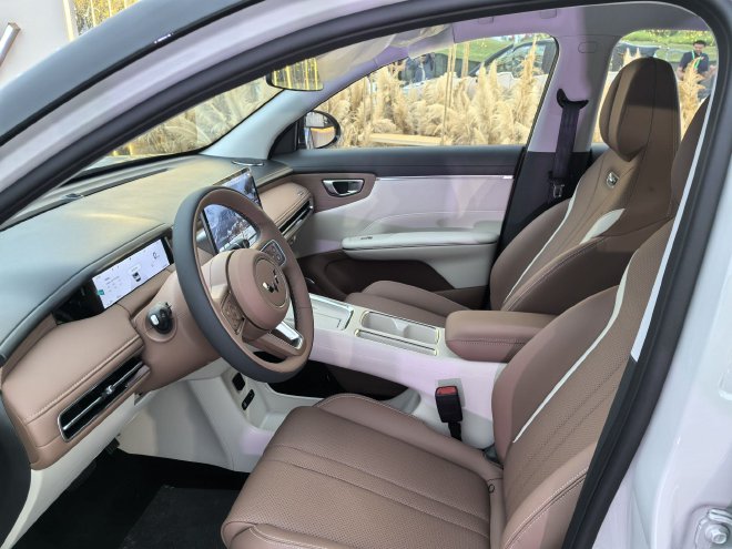 售价6.68-7.98万元 五菱缤果S正式上市