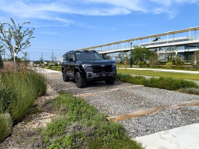 配置续航再升级 试驾豹5长续航版与豹8大五座版