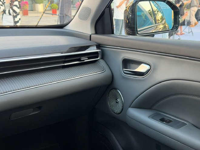 埃安i60正式上市 售价10.98-13.58万元