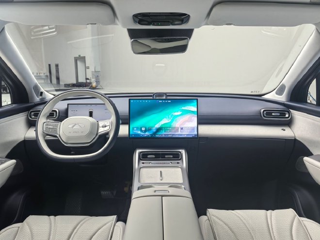 2025广州车展：奇瑞风云T9L/风云A9正式亮相