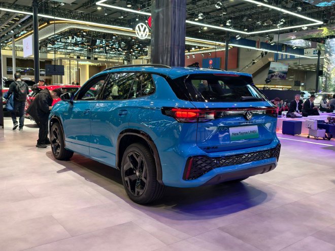 2025广州车展：一汽-大众全新揽巡、探岳L PHEV首发亮相