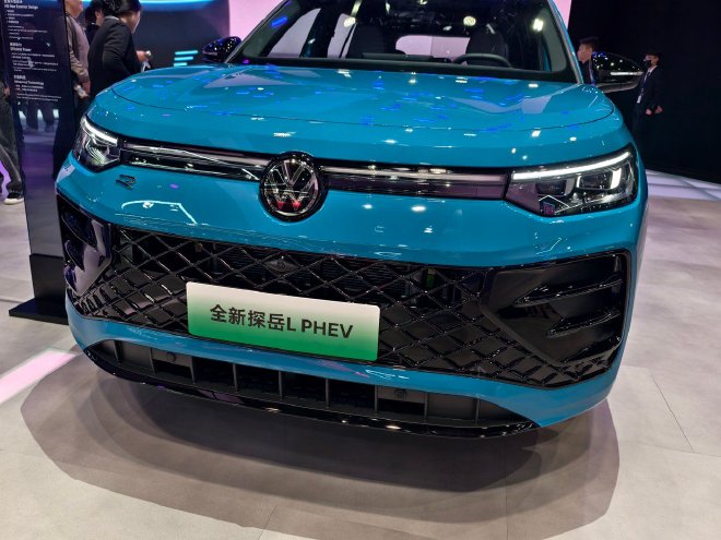 2025广州车展：一汽-大众全新揽巡、探岳L PHEV首发亮相
