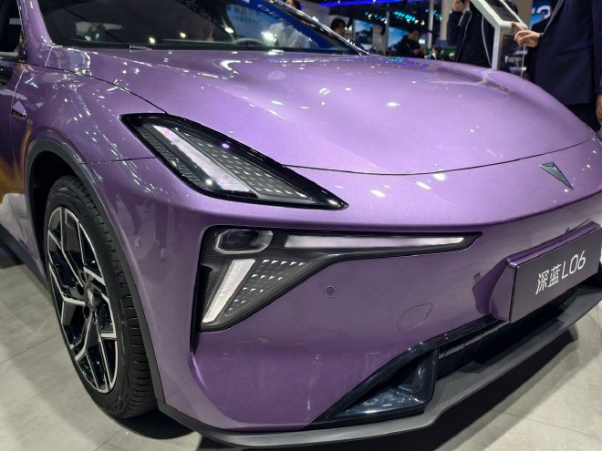 2025广州车展：深蓝L06正式亮相