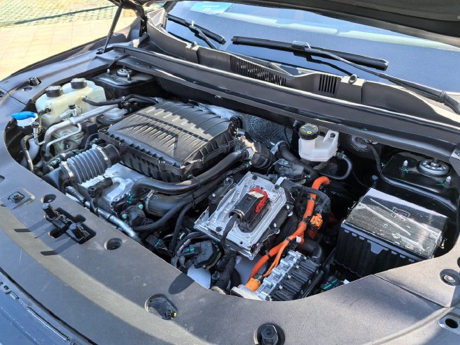 升级城区NOA 抢先试驾捷途山海L7 PLUS