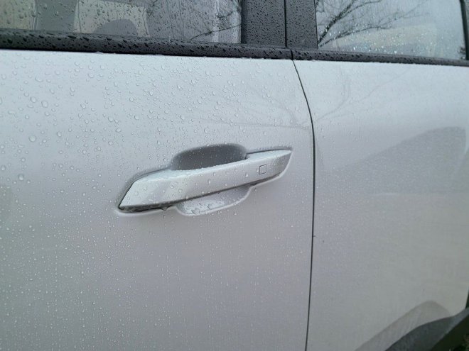 让全家出行更轻松 抢先试驾星光560燃油版