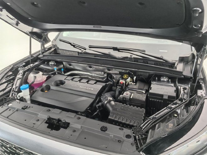 让年轻人爱不释手 抢先静态实拍奇瑞瑞虎7L