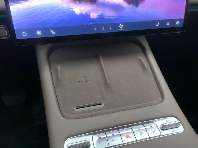 让年轻人爱不释手 抢先静态实拍奇瑞瑞虎7L