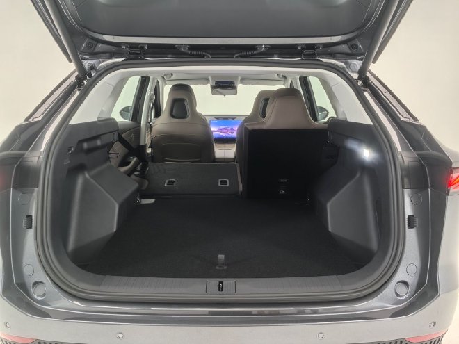 让年轻人爱不释手 抢先静态实拍奇瑞瑞虎7L