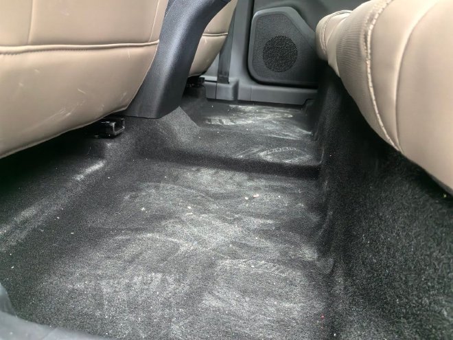 让年轻人爱不释手 抢先静态实拍奇瑞瑞虎7L