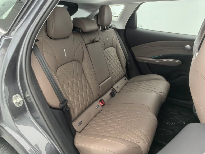 让年轻人爱不释手 抢先静态实拍奇瑞瑞虎7L