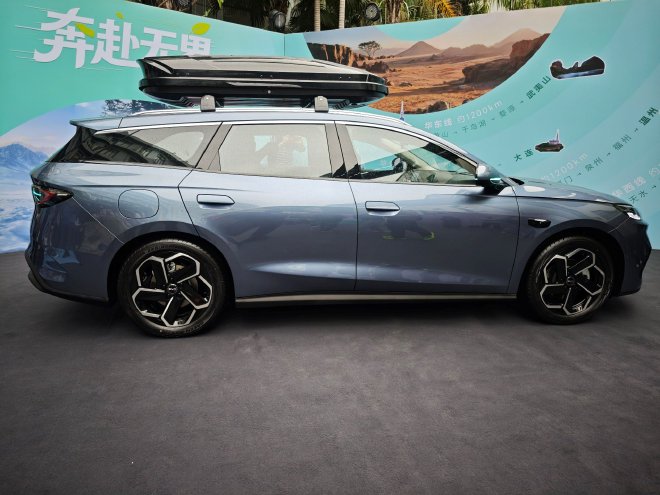售价11.19万起 比亚迪海豹06双车迎来上市