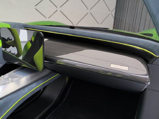 2026北京车展：抢先静态品鉴方程SL与概念跑车