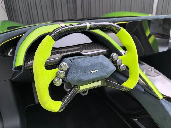 2026北京车展：抢先静态品鉴方程SL与概念跑车