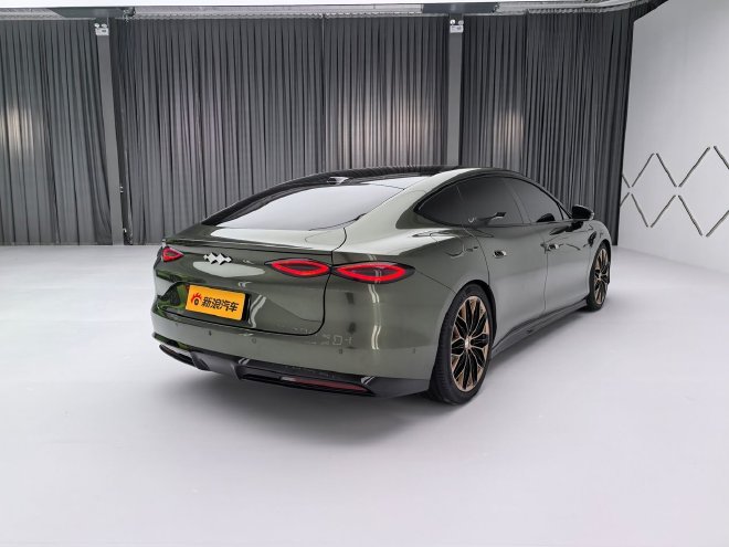 2026北京车展：抢先静态品鉴方程SL与概念跑车