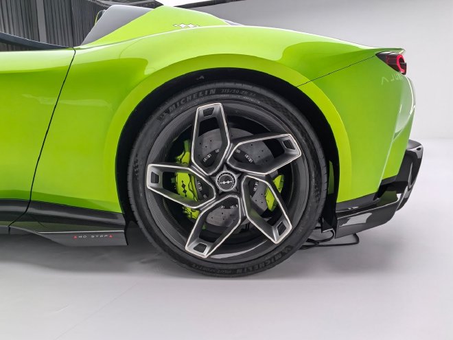 2026北京车展：抢先静态品鉴方程SL与概念跑车