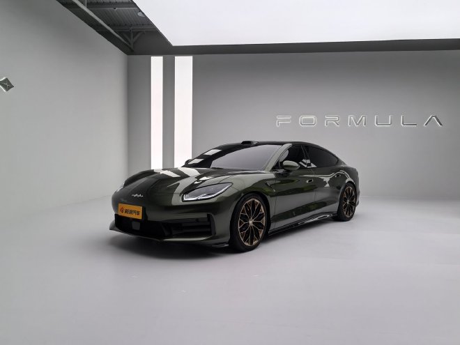 2026北京车展：抢先静态品鉴方程SL与概念跑车