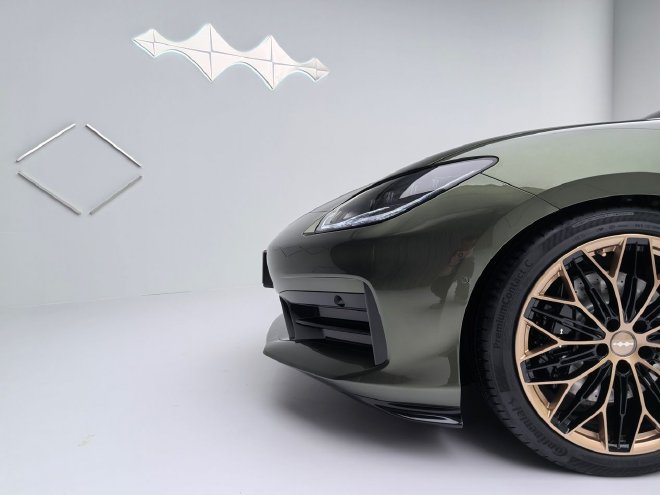 2026北京车展：抢先静态品鉴方程SL与概念跑车