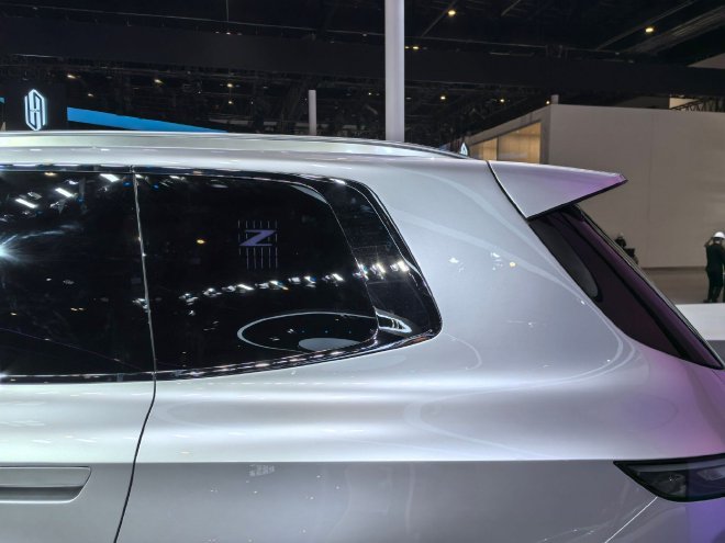 2026北京车展探馆：荣威首款AI原生汽车家越07