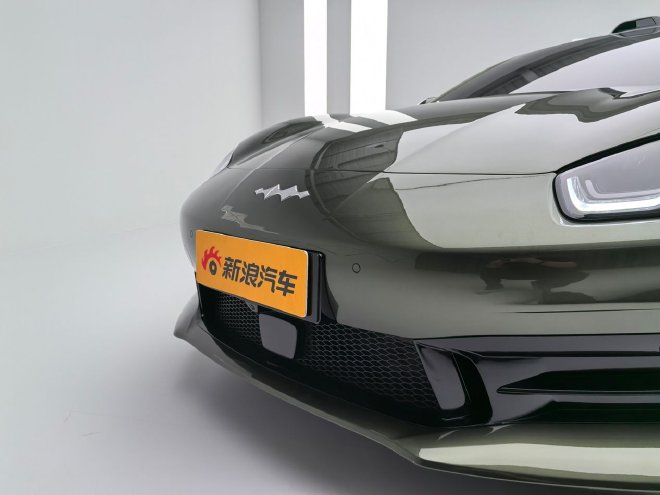 2026北京车展：抢先静态品鉴方程SL与概念跑车