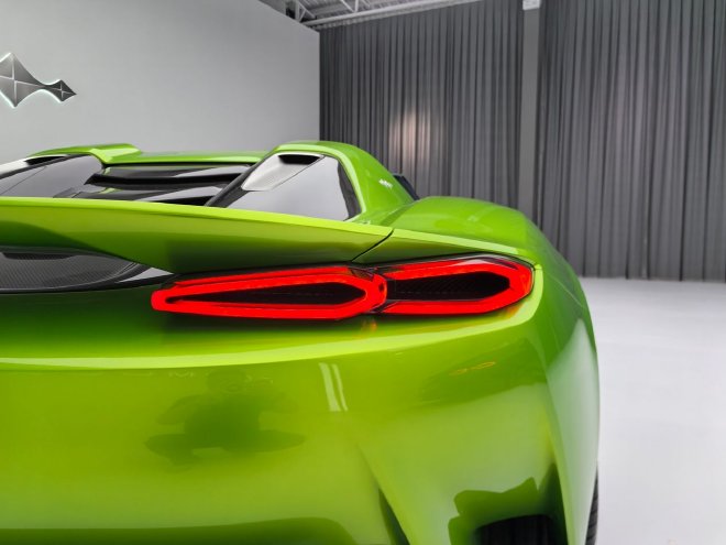 2026北京车展：抢先静态品鉴方程SL与概念跑车