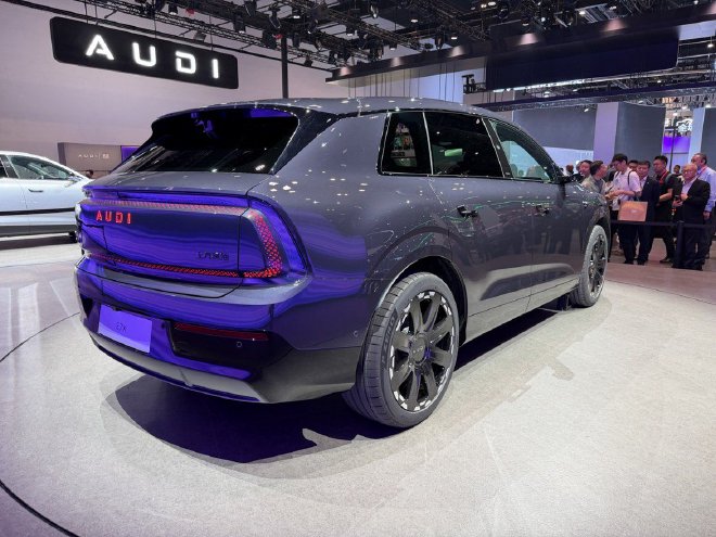 2026北京车展：AUDI E7X领衔多款车型亮相/新款SQ8上市