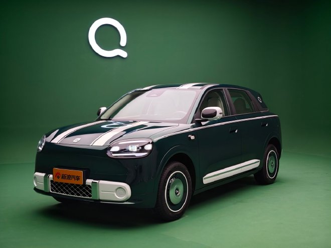 Обновленная ретро-эстетика, статичный интерфейс совершенно нового QQ3 Modern Edition.