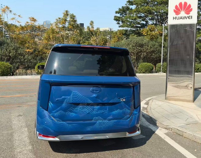 谍照曝光 广汽和华为合作首款车或为MPV车型