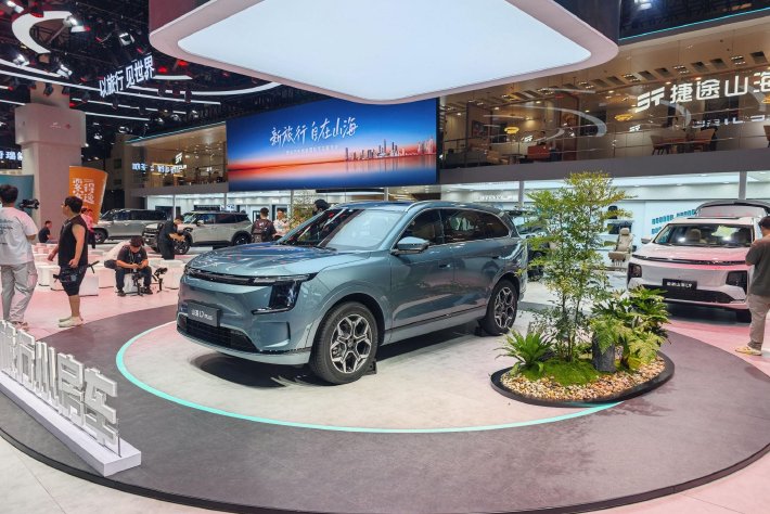 2025成都车展：捷途山海L7 PLUS领衔亮相