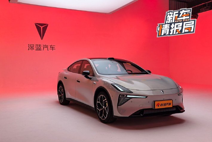 高颜值科技新物种 静态体验深蓝L06