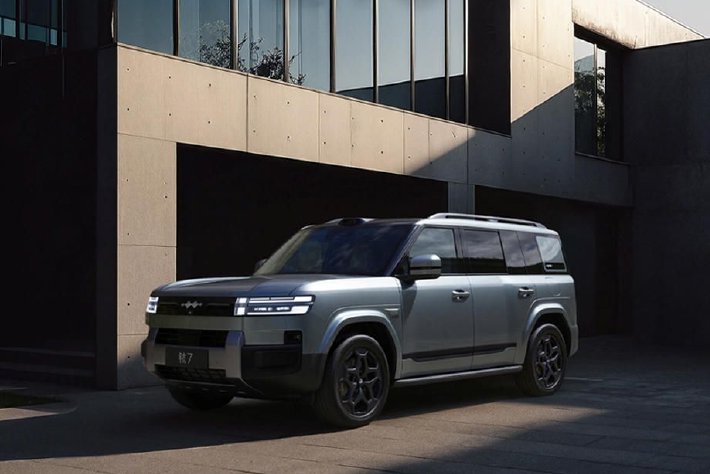 呈现爆款潜力 方程豹钛7上市第二周上险量达2164台