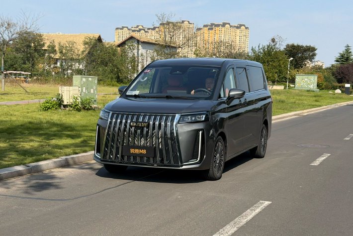 试驾锐胜M8 宜家宜商的靠谱选择