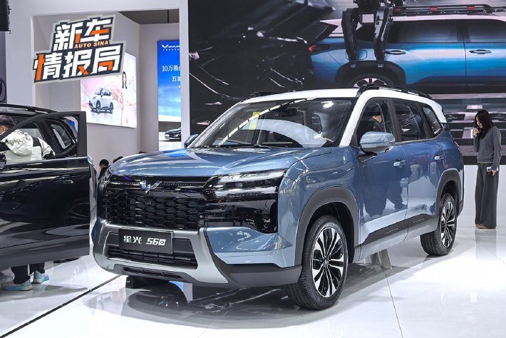 接地气的实用之车 静态体验五菱星光560