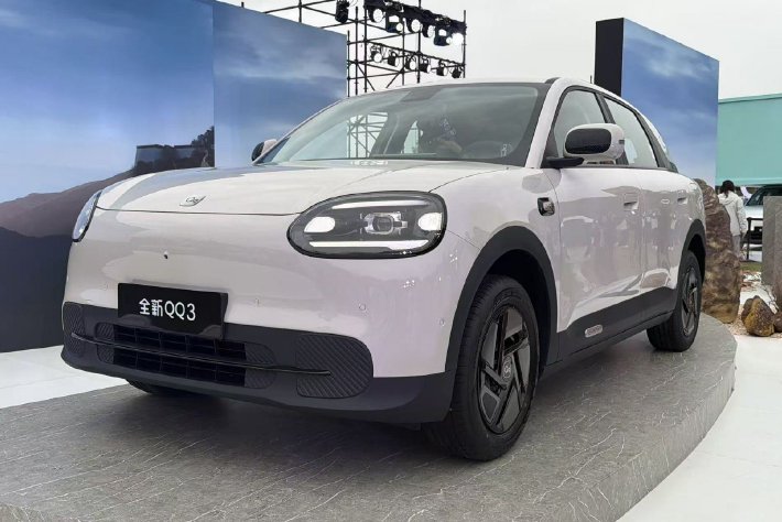 奇瑞全新QQ3上市 限时一口价5.89-7.89万元