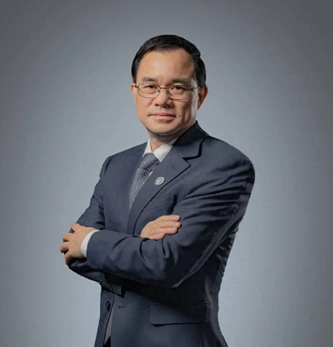 朱华荣回应汽车央企战略重组 相关方案已基本完成