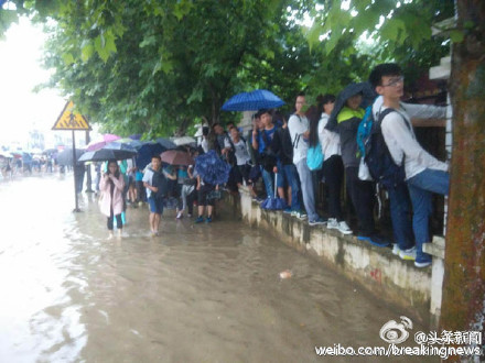 囧哥说事|理解这个晒照片的方式? - 第2页 轻松一刻 第6张 囧哥说事|理解这个晒照片的方式? - 第2页 轻松一刻 第6张