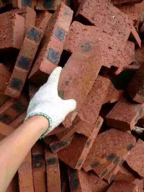 (@张碧池小姐)不懂为什么还