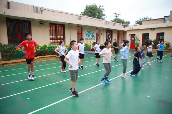 灯市口小学优质教育资源带开启暑期托管服务工作