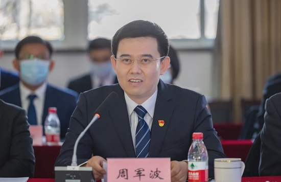 平湖举行大抓项目出征仪式两大行业龙头项目开工落子