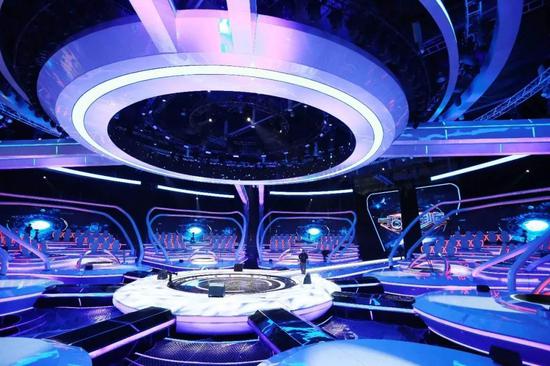 江苏卫视千万级演播厅录制