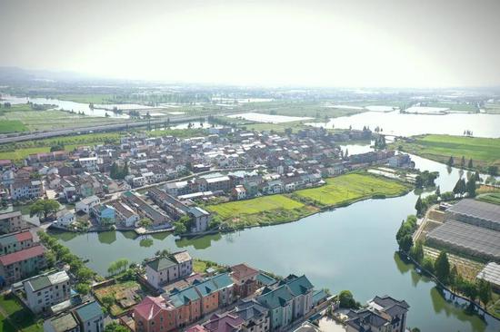 扶贫印记 看小库村如何"蝶变"_新浪浙江_新浪网