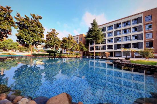 杭州市采荷实验学校