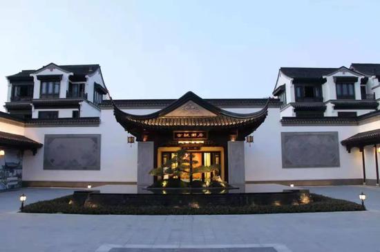 新浪网绍兴站2021年度"众安古越郡府杯"首届旗袍文化赛大美将启