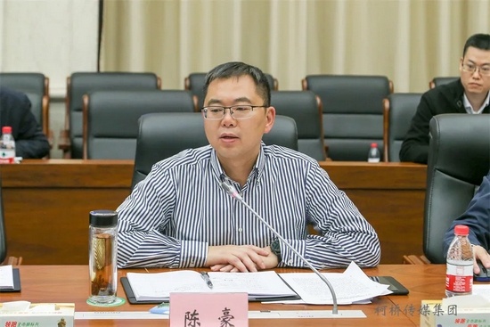 柯桥区高质量发展推动共同富裕领导小组召开第一次会议